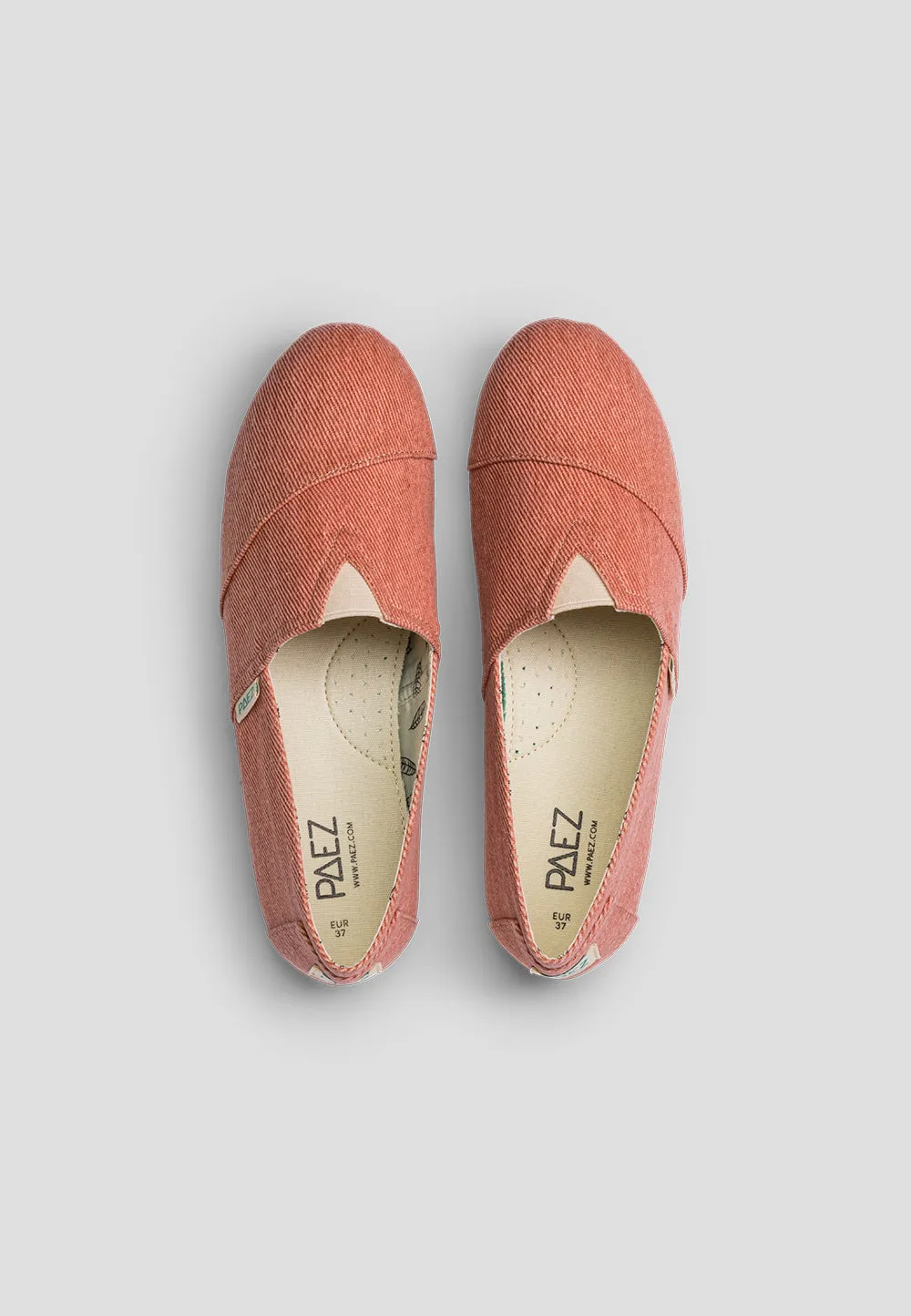 CLASSIC ESSENTIAL CLAE