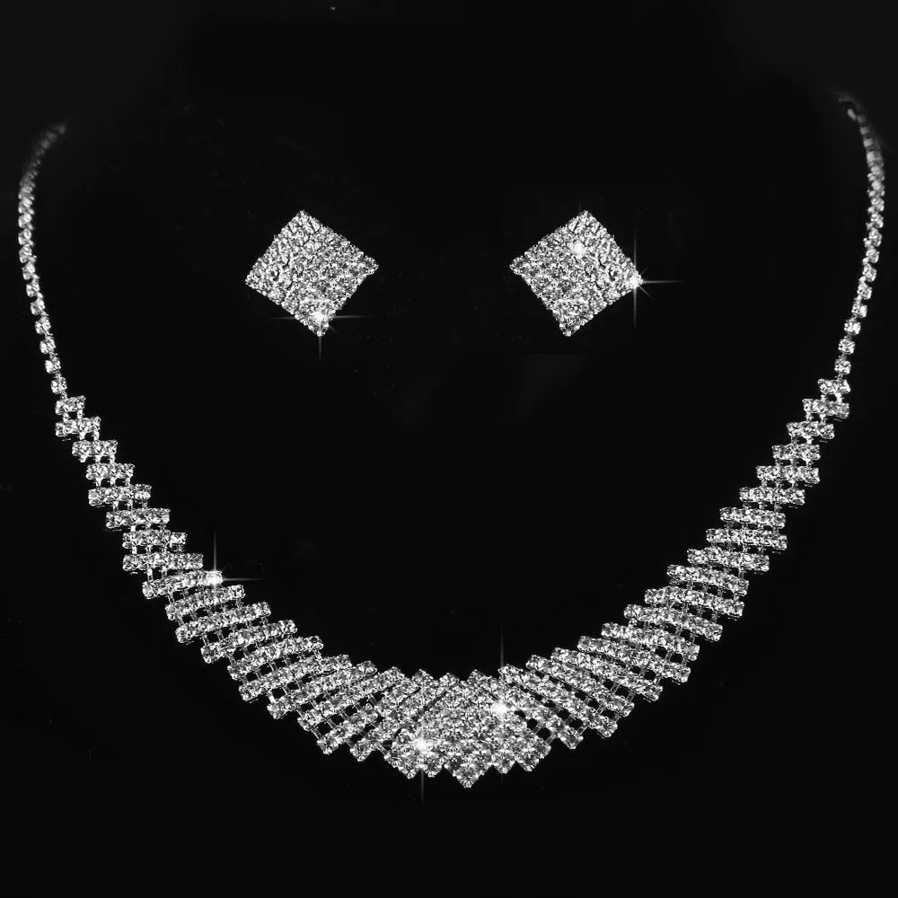 Luxury shiny necklace set